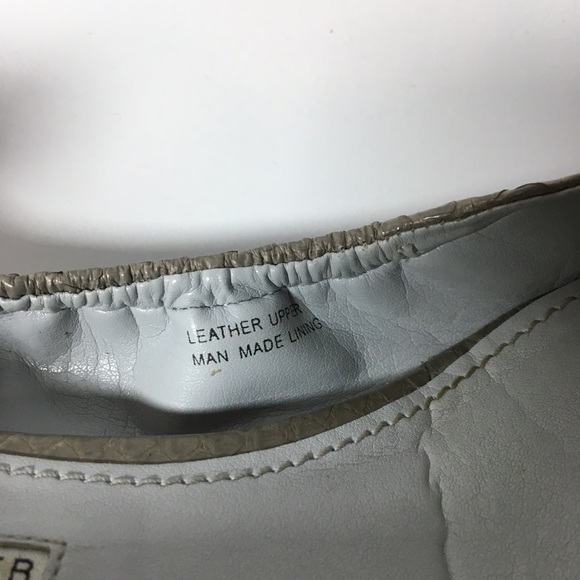 Vera Wang Lavender Gray Snake Peep Toe Flat 6.5 - Picture 6 of 7